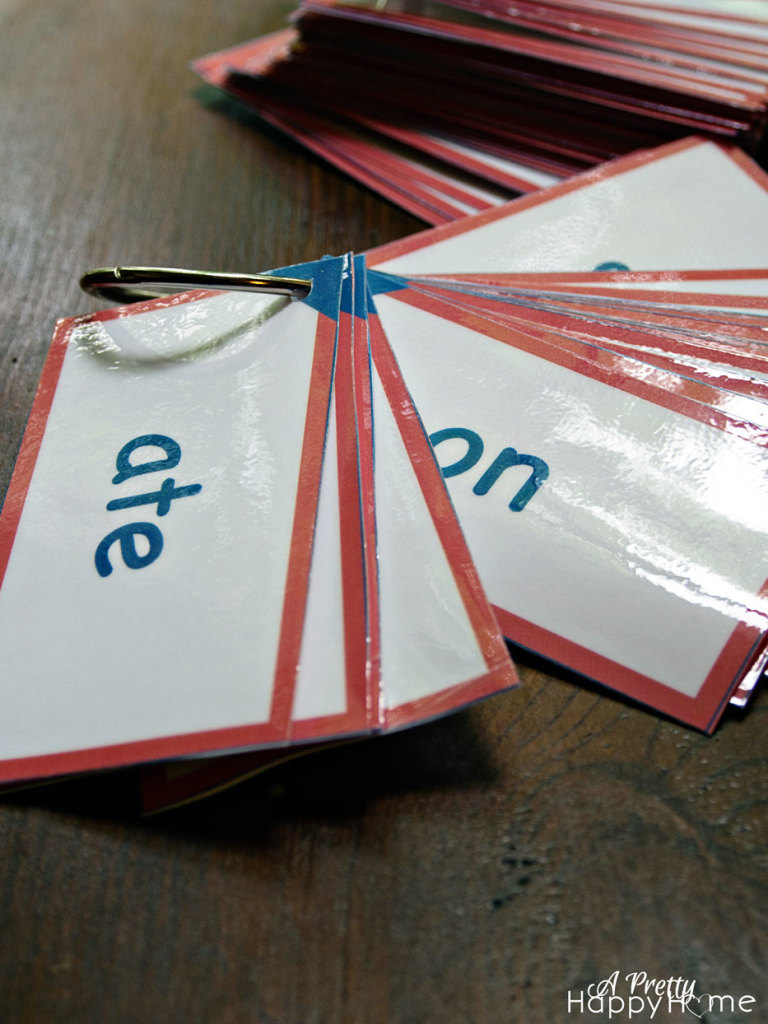 Kindergarten Sight Word Flash Cards - Free Printable - A Pretty Happy Home