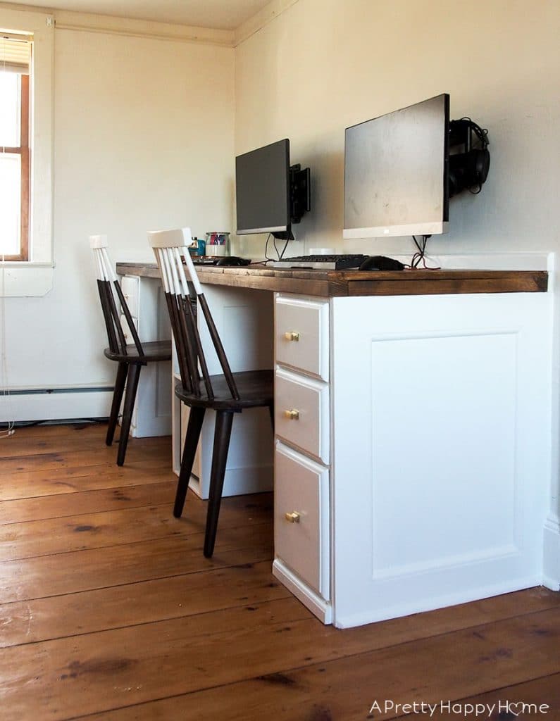 Built-In Computer Desk in our colonial farmhouse