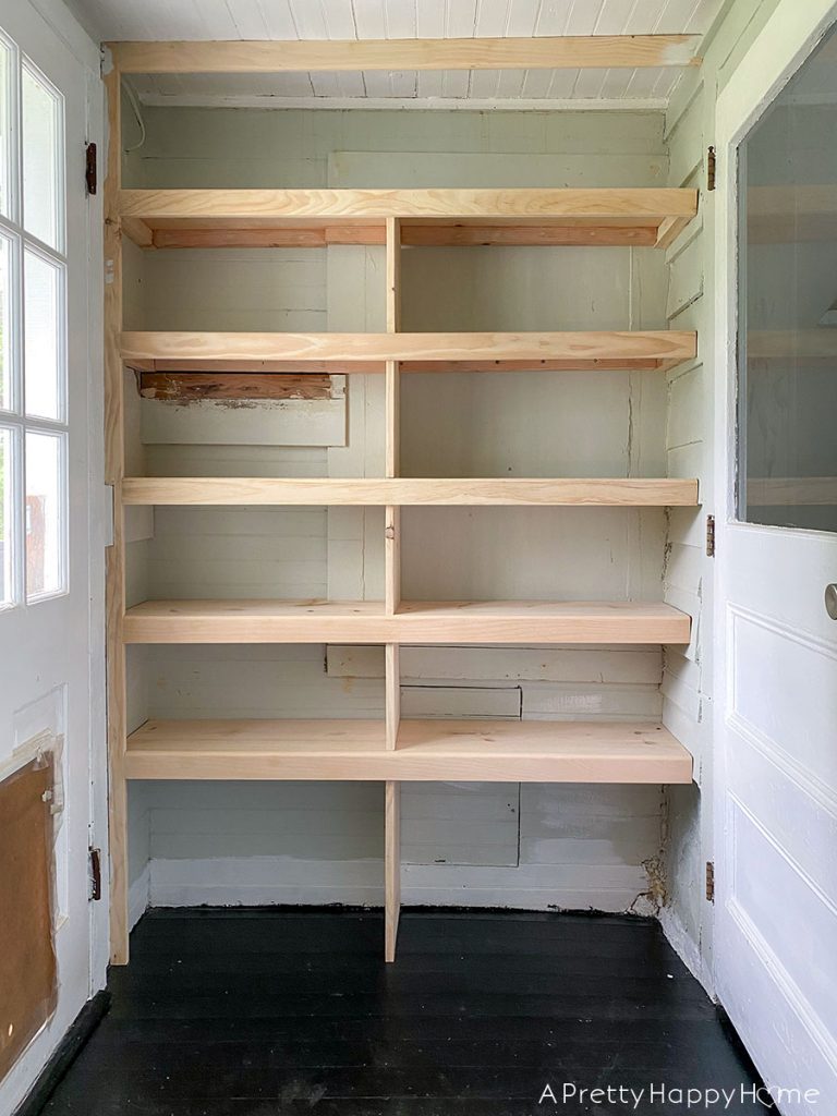 back porch shelves for drink storage