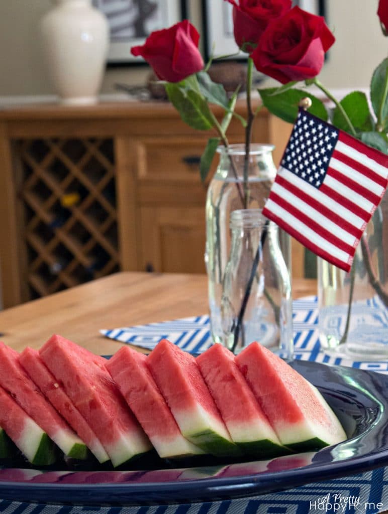 patriotic table setting
