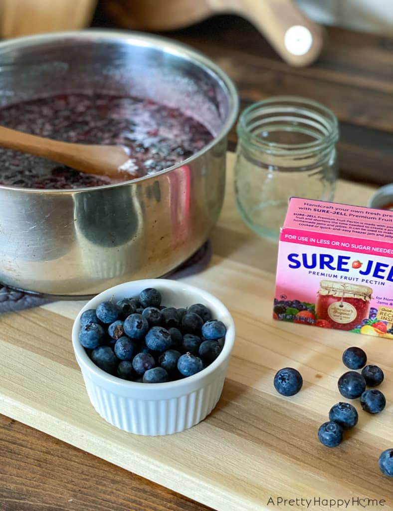 Making Jam Doesn't Have To Be Hard freezer jam