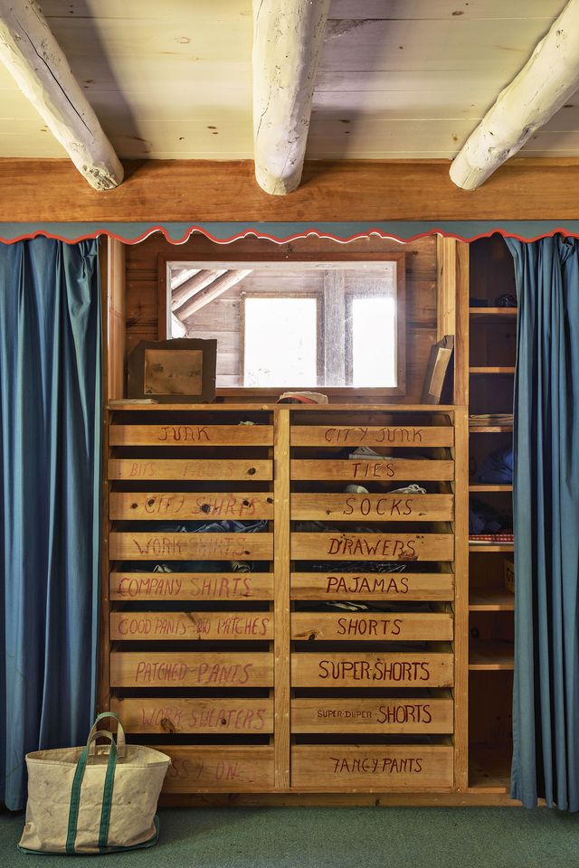 maine house with funny drawer labels maura mcevoy via elle decor on the happy list