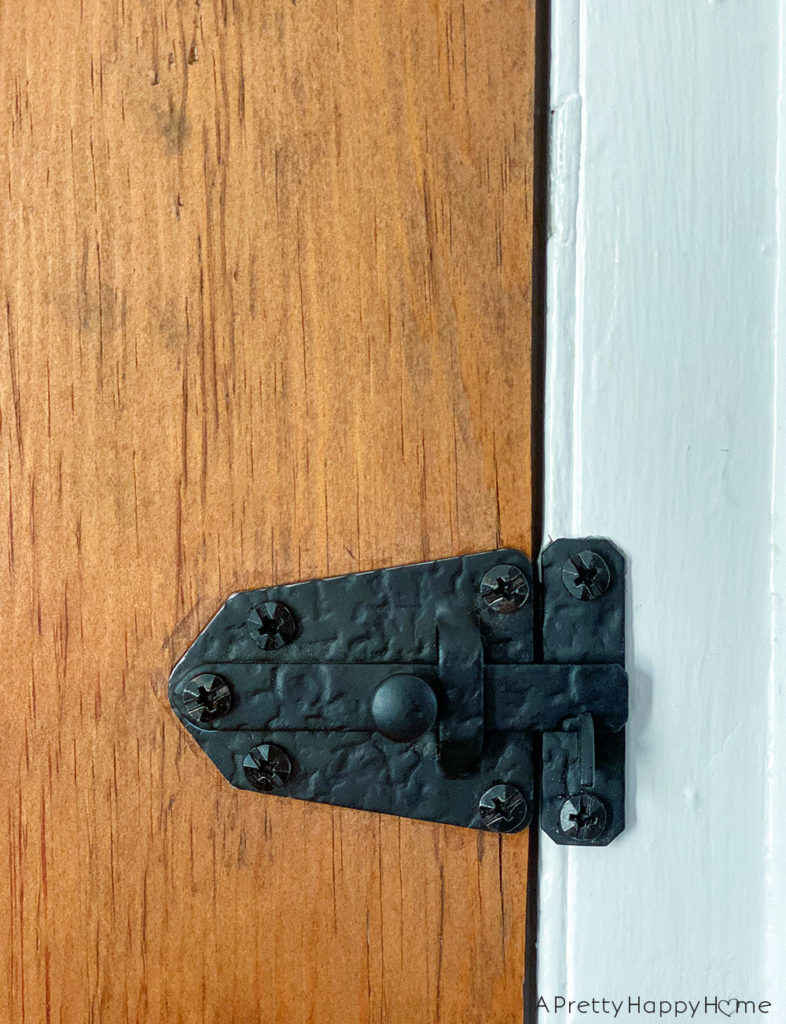tongue and groove closet doors colonial house doors arrowhead door latch