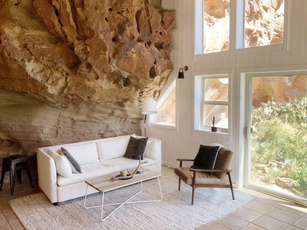 Private Sage Canyon Cliff House near Mesa Verde via Airbnb on the happy list