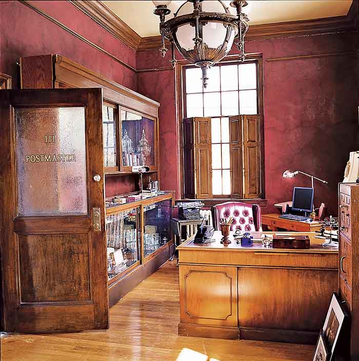 kentucky post office home conversion featured in This Old House photo by Michael Luppino on the happy list