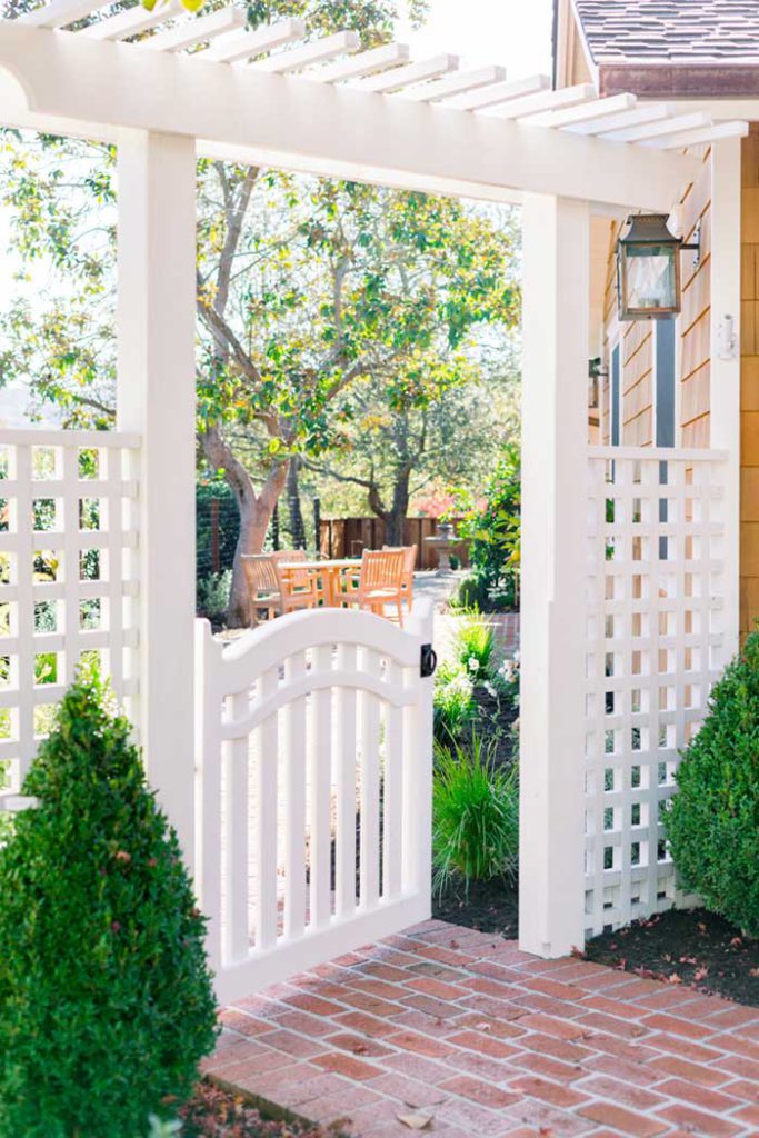 garden gate inspiration from Make Mine A Spritzer on the happy list