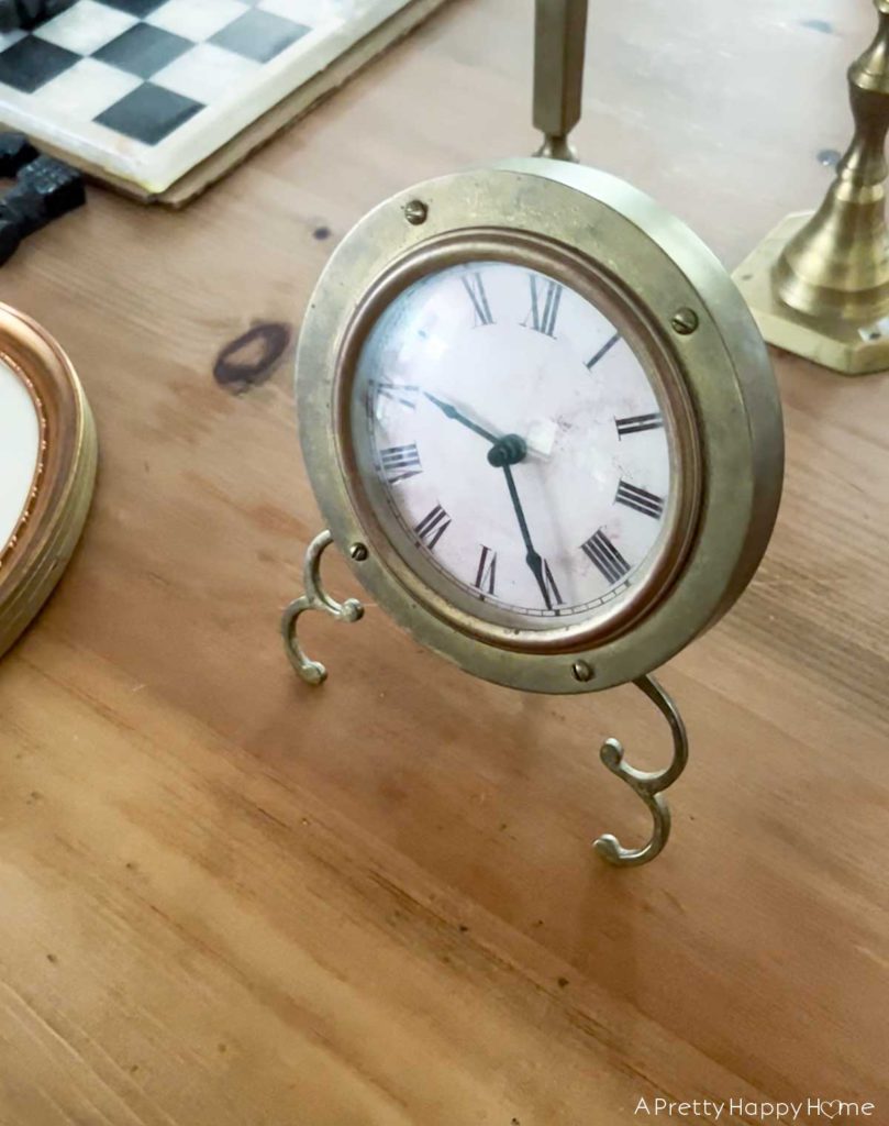 How To Turn A Clock Into A Picture Frame