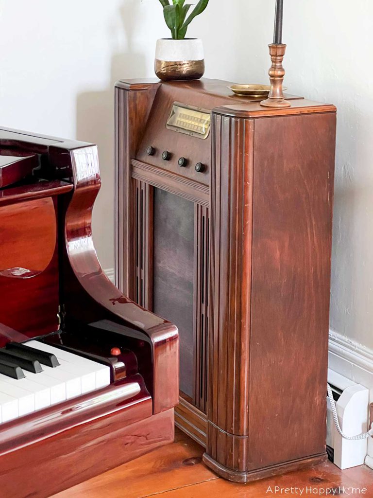 Hide A Router and Modem In An Antique Radio Cabinet