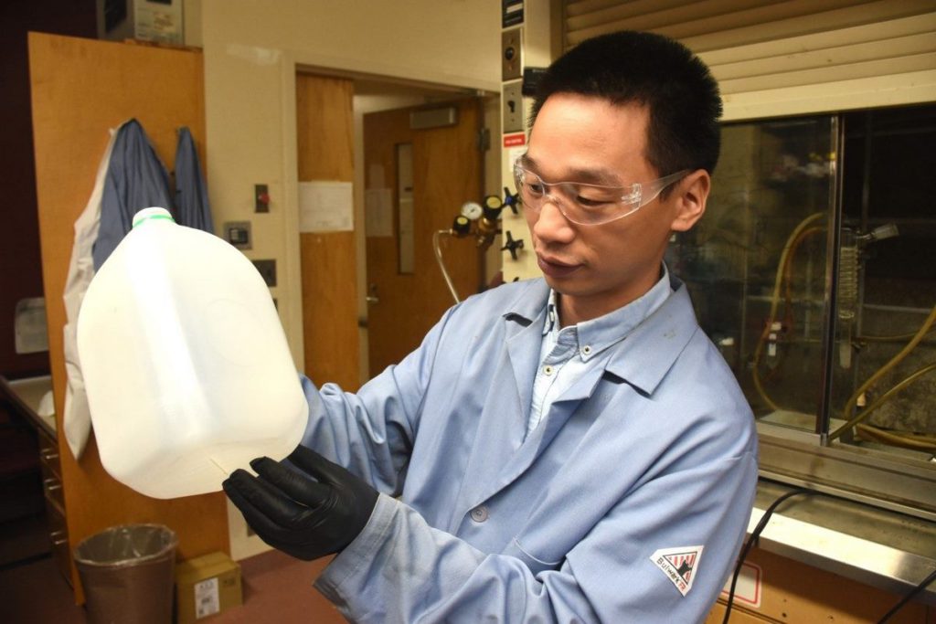 steven mackay for virginia tech Guoliang Liu a researcher at VA Tech converts plastic to soap via good news network on the happy list