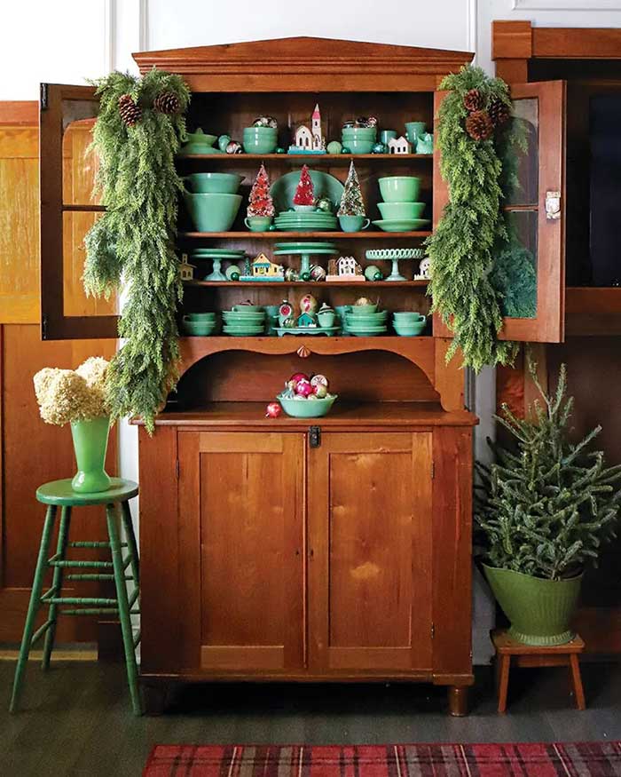jadeite collection decorated for christmas from cottages and bungalow magazine on the happy list