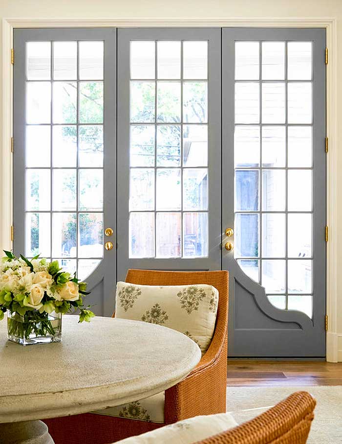 windsor home with curved door detail by Coats Homes via Town and Country Living on the happy list