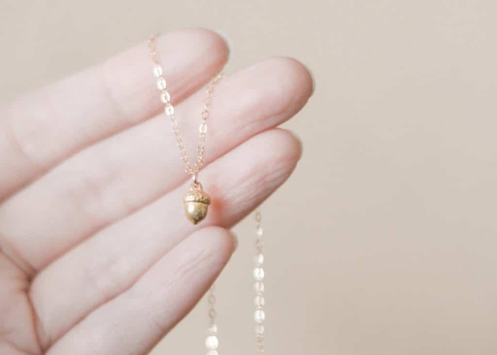 dainty acorn necklace from etsy shop mlightly pretty acorn decor and jewelry