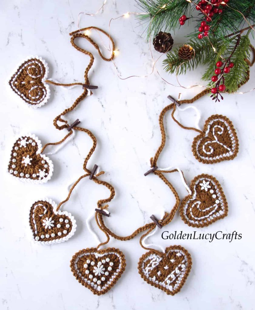 crocheted gingerbread garland tutorial by golden lucy crafts on the happy list