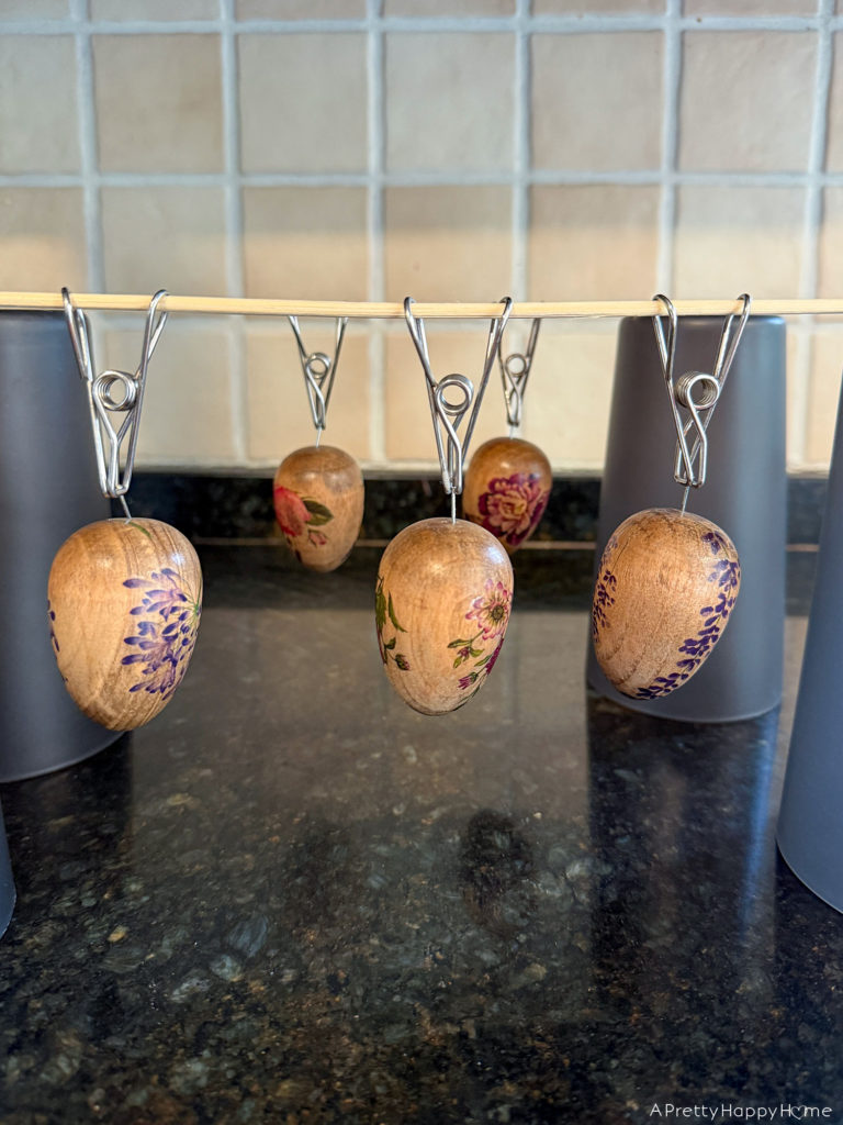 vintage floral easter eggs using temporary tattoos temporary tattoos applied to wood easter eggs