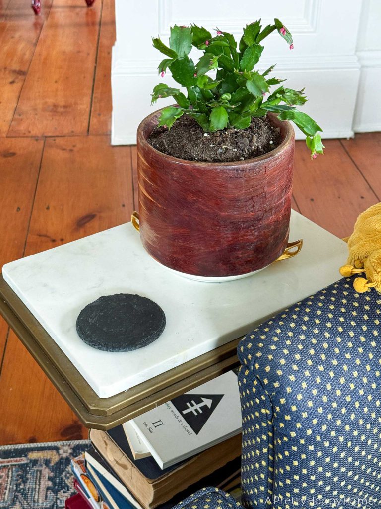 how to repurposed wood mortar as a wood planter