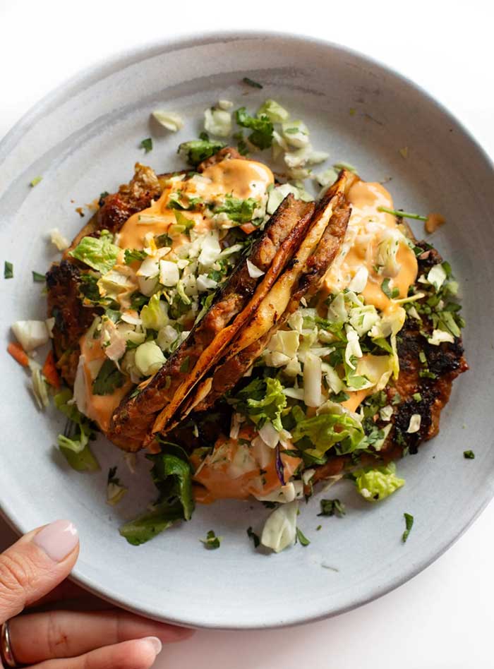 brandons egg roll tacos recipe from a pinch of yum on the happy list